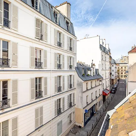 Guestready - Quaint Mezzanine By Le Pantheon *